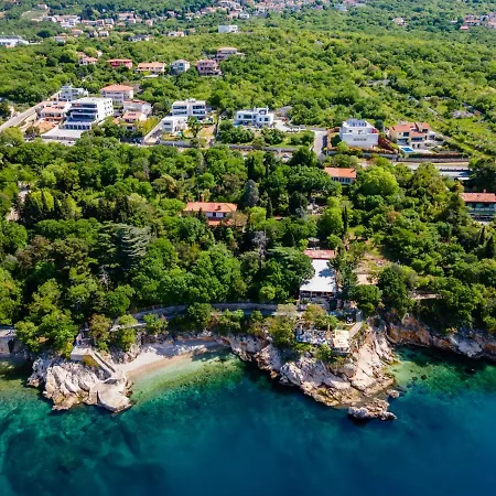 Skylight Appartement Kostrena