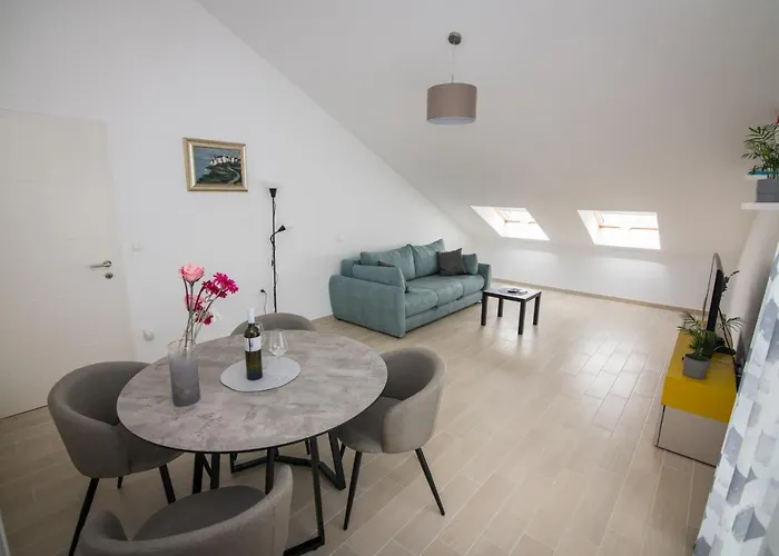 Skylight Apartment Kostrena